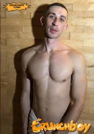 The three doses for MAX LAVA at the BEFORE Sauna in Nantes gay porn video  on Crunchboy