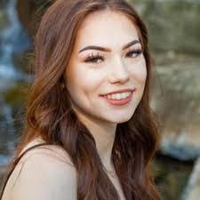 Mikayla Jones's Instagram, Twitter & Facebook