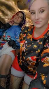 Holiday Shenanigans 🎄🎁💚❤️🎅