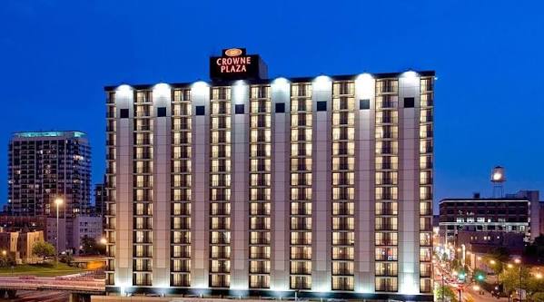 Crowne Plaza Chicago