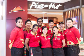 Pizza Hut - Love pizza and people? Pizzzzzzz, we 'knead' you to join our hut and stretch our love to our customers with smiles. Details: http://on.fb.me/1vSAwmn | Facebook