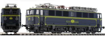 The orient express, the long distance passenger in 1977, nearly 100 years after the first journey, the last direct train of the orient express left paris for. Ausverkauft Brawa 43098 E Lok Reihe Ae 477 Lokoop Orient Express Dc Analog Spur H0 Online Kaufen Bei Modellbau Hartle