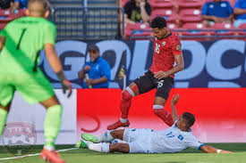 Trinidad y tobago quiere volver a sorprender en el grupo a, y después de sacarle el empate a méxico en la copa oro, buscará sumar una victoria más cuando tenga que medirse a su similar de el salvador este miércoles 14 de julio a las 19:30 horas et (18:30 horas ct y 16:30 horas pt). Mxmdzcv9pqftam