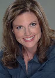 Tracey Toth's Instagram, Twitter & Facebook