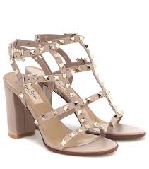 500 x 500 jpeg 35 кб. Valentino Garavani Rockstud Leather Sandals Valentino Heels Valentino Studded Heels Valentino Shoes
