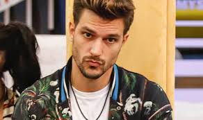 Dopo i sette giorni di paolo brosio, eliminato al televoto, e i tre di stefano a rischio praticamente mezza casa: Ecco Perche Andrea Zelletta Sarebbe Uscito Dal Grande Fratello Vip Biccy It