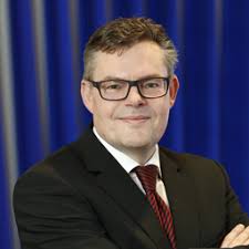 Wusstest du, dass deutsche bank in deiner nähe weitere 4 filialen hat? Kai Ewers Leitung Business Banking Oberhausen Deutsche Bank Ag Xing