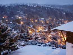 El meteorólogo gerardo barrera explicó a la provincia que la caída de nieve se produce por dos factores: Nevo En Las Sierras De Cordoba Y De San Luis