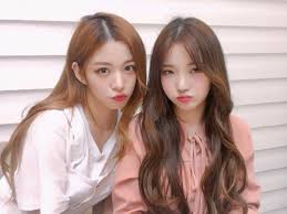 Discover more posts about jiheon,. Roh Jisun Fromis And Lee Chaeyoung Image 7638678 On Favim Com