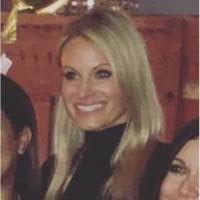 Carrie Oates's Instagram, Twitter & Facebook