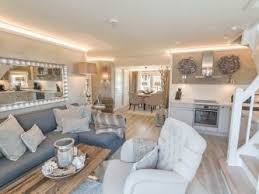 Апартаменты 17 расположены в городе бинц, в 600 м от пирса и курхауса. Haus Alte Bergstr 13 Ostsee Urlaub Ferienhaus Ferienwohnung Timmendorf Ferienwohnung Scharbeutz