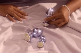 8 tips on how to use a butt plug (and freaking love it) | Bellesa - Porn  for Women