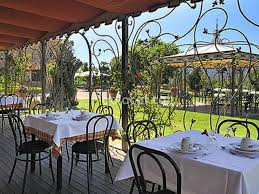 De accommodatie ligt op 30 km van cadaqués. Mas Tapiolas Santa Cristina D Aro