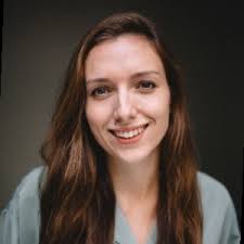 Proud of myself! Another chapter closed last week when I picked up my  master diploma. 👨‍🎓 This concludes two years of hard work. For the  following four months, I'll be taking some