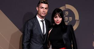 Steven adams girlfriend, shirtless photo, shoe size, & tattoo. Cristiano Ronaldo S Girlfriend Georgina Rodriguez Pays Tribute To The Number One After He Celebrates Award Win Daily Record