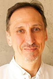 Further training in endoscopy using virtual reality: the Virtual Gastro  Tutor (VIGATU)