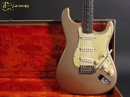Leo fender designed the stratocaster's bridge thinking it would be used for gentle bends and narrow vibrato, but he did such a good job overdesigning it that it was able to handle jimi hendrix's rampant whammy bar abuse during the psychedelic. 1963 Fender Stratocaster Shoreline Gold Guitarpoint