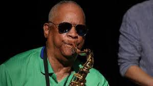 Charles Ellerbe's Instagram, Twitter & Facebook