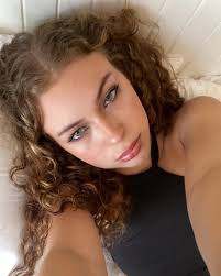 Destiny Woods (@destinyyywoods) • Instagram photos and videos