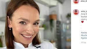 Anna starmach is the author of pyszne 25 (4.09 avg rating, 11 ratings, 0 reviews, published 2013), pyszne 25. Ania Starmach Jako 19 Latka Jurorka Masterchefa Przeszla Ogromna Metamorfoze 4fun Tv