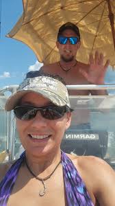 Vidéos de Pamela Halverson (@babybird125) avec Ed bassmaster