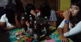 Nagoya merupakan sebuah kawasan pusat bisnis dan perdagangan di pulau batam. Prostitusi Rumahan Di Saradan Pagaden Sudah Lama Menjamur Radar Nusantara News