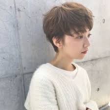 2019年は髪を切って可愛くなる ベリーショート ショート 最新ヘアスタイル20 ショート パーマ ルーズショートヘア ヘアスタイル