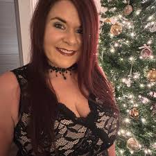 Is bear spray necessary for hiking Deer Mountain in Ketchikan, Alaska?