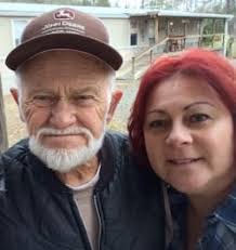 Lora Roach's Instagram, Twitter & Facebook