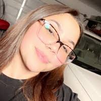 Amanda Moya's Instagram, Twitter & Facebook