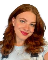 Mia Hebert's Instagram, Twitter & Facebook