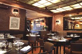 Les meilleurs bistrots parisiens dans le 16e arrondissement de paris. Reveillon De Noel 2020 Bon Marche Au Mouton Blanc Paris Gourmand