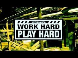 Acima está uma capa de livro interessante qu. Wiz Khalifa Work Hard Play Hard Highest Quality Free Download New 2012 Song The Wiz Work Hard Play Hard Play Hard