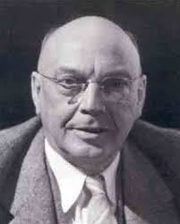 𝐒𝐦𝐢𝐭𝐡 𝐚𝐧𝐝 𝐇𝐨𝐥𝐭𝐮𝐦...