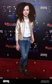 Chloe coleman hi-res stock photography and images - Alamy