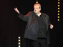 Guy carlier était l'invité d'évelyne thomas dans son émission de non stop people ce jeudi 7 janvier 2021. 2021 Guy Carlier S Very Decided Opinion On Obese People I Do Not Believe In The Brotherhood Of The Big Happy Femme Actuelle Le Mag