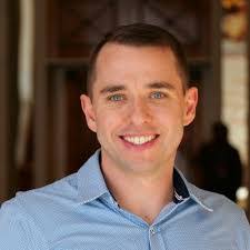 Ian Mallory's Instagram, Twitter & Facebook