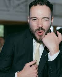 Anna Stroh (@romanticsundayco) • Instagram photos and videos