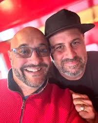 Benny's Buddies (@bennysbuddies) • Instagram फोटोहरू र भिडियोहरू