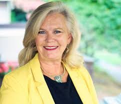 Kristina Sherry's Instagram, Twitter & Facebook