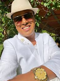 Victor Noe Ochoa Briones (@rev.victorbriones) • Instagram photos and videos