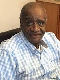 Rachael Pickett's Instagram, Twitter & Facebook