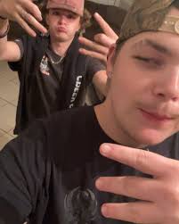 Daniel Verrier (@kurisyonthat) • Instagram photos and videos