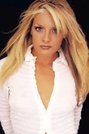 Reparto de Shadow: Dead Riot (película 2006). Dirigida por Derek Wan