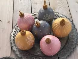 2 Decembre Gateaux Boules De Noel Gateau Boule Boule De Noel Gateau Noel