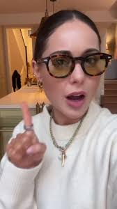 Dinelli Sunglasses Style Tips with Louise