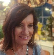 Yesterday, this cute Yellow Lab named Ellie, found herself in a  predicament. She was stuck out