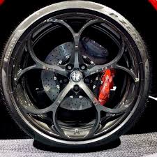 63066acea3422ed9873401365bbad6e8 Jpg 960 960 Alfaromeoclassiccars Wheel Rims Rims For Cars Car Wheels