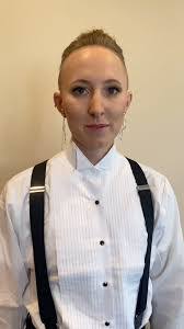 Emily Searles's Instagram, Twitter & Facebook