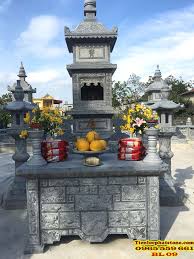 Đặc điểm của bàn thờ đá ngoài trời ...